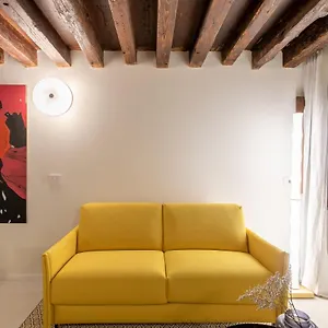 Palazzo Venere Apartment