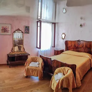 Ca' Degli Artisti Apartment
